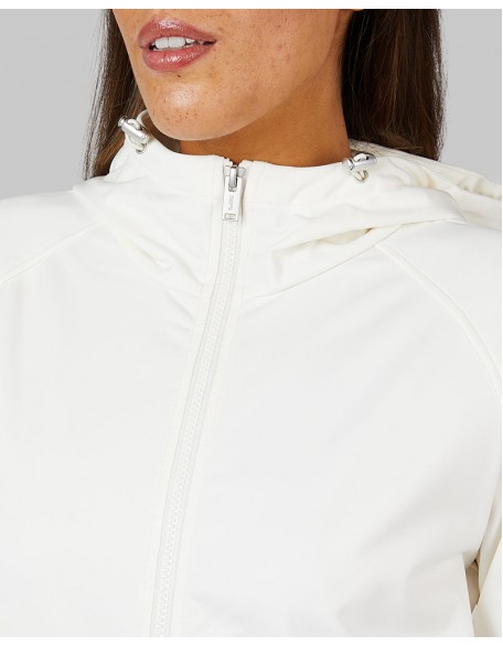 WOMEN’S SOFTSHELL HOODED JACKET